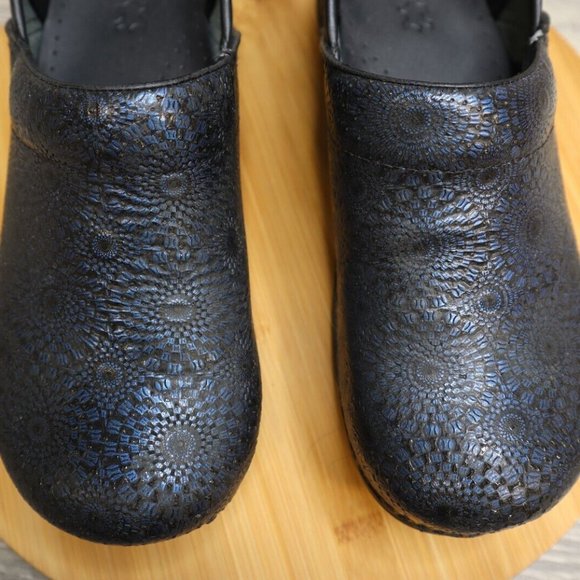 Dansko Black Textured Leather Clogs - Picture 15 of 16